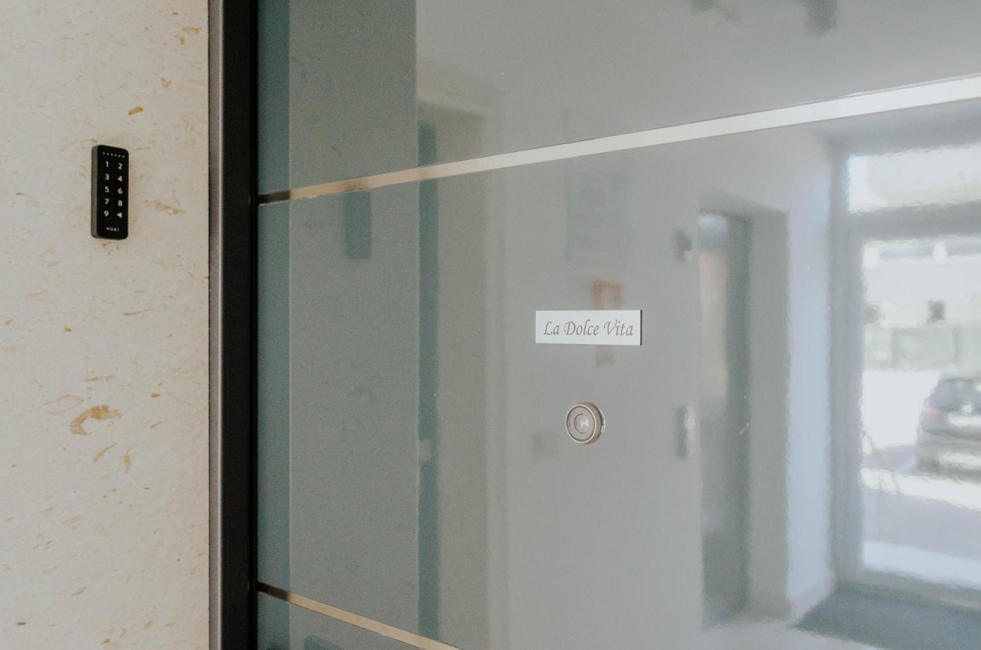 La Dolce Vita Apartment تروغير المظهر الخارجي الصورة