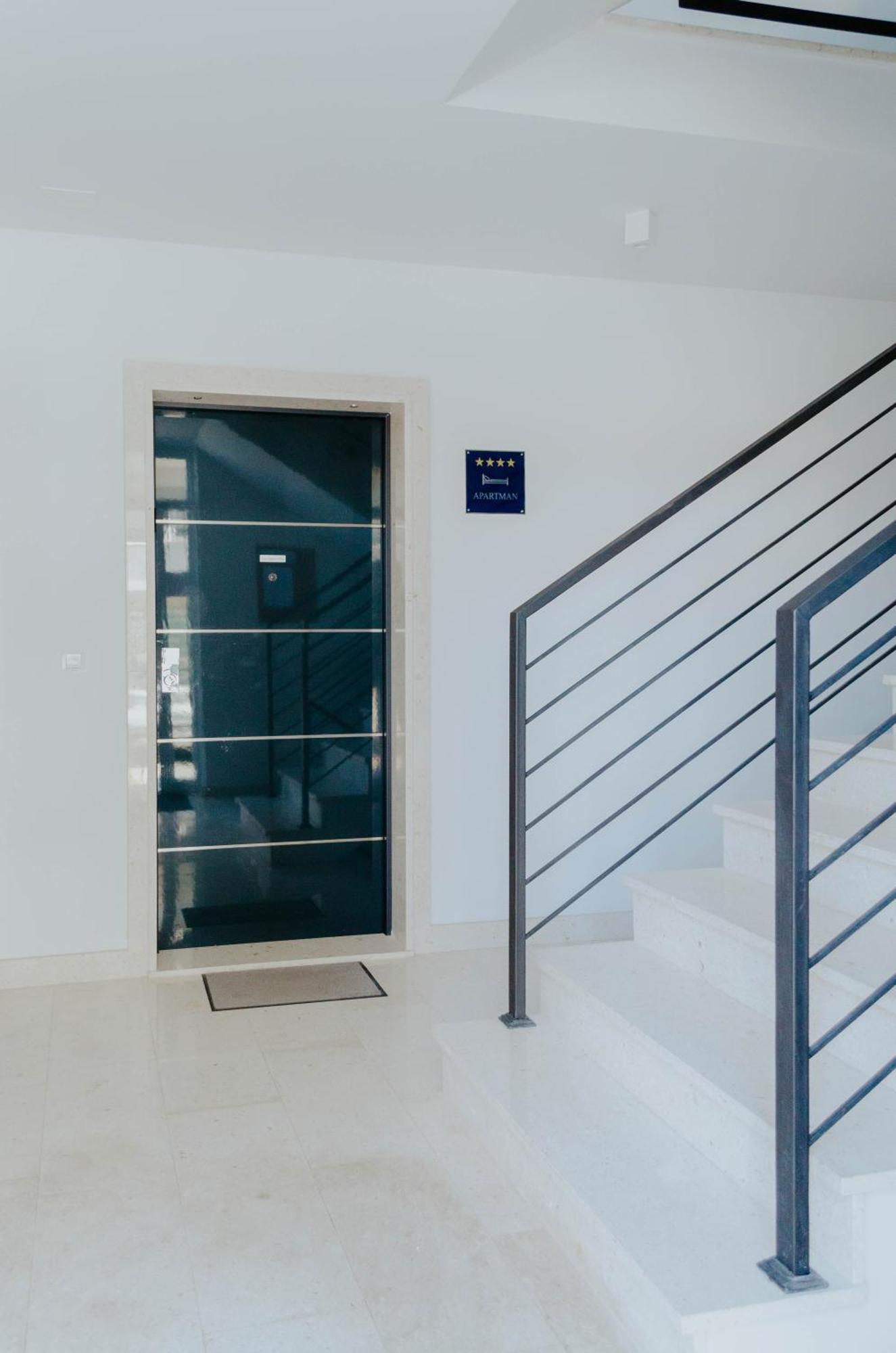 La Dolce Vita Apartment تروغير المظهر الخارجي الصورة