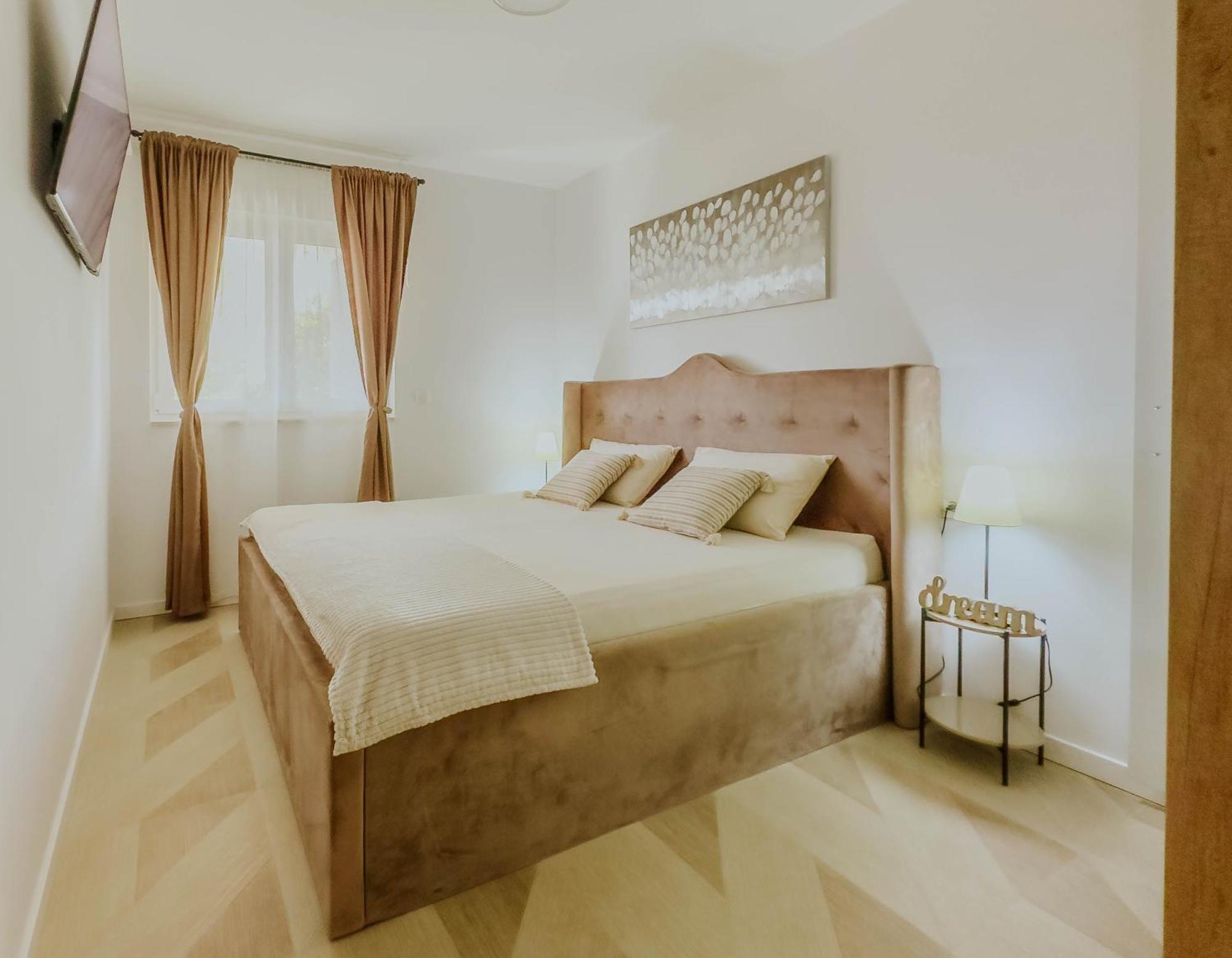 La Dolce Vita Apartment تروغير المظهر الخارجي الصورة